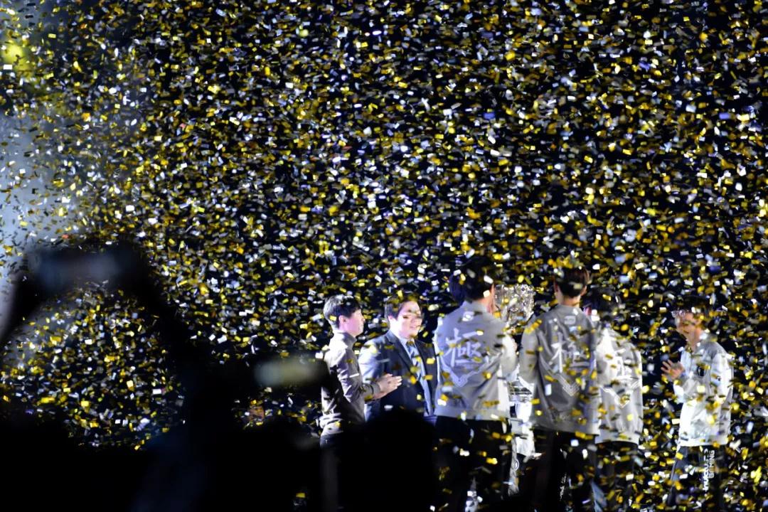 正成行业共 正成行业共