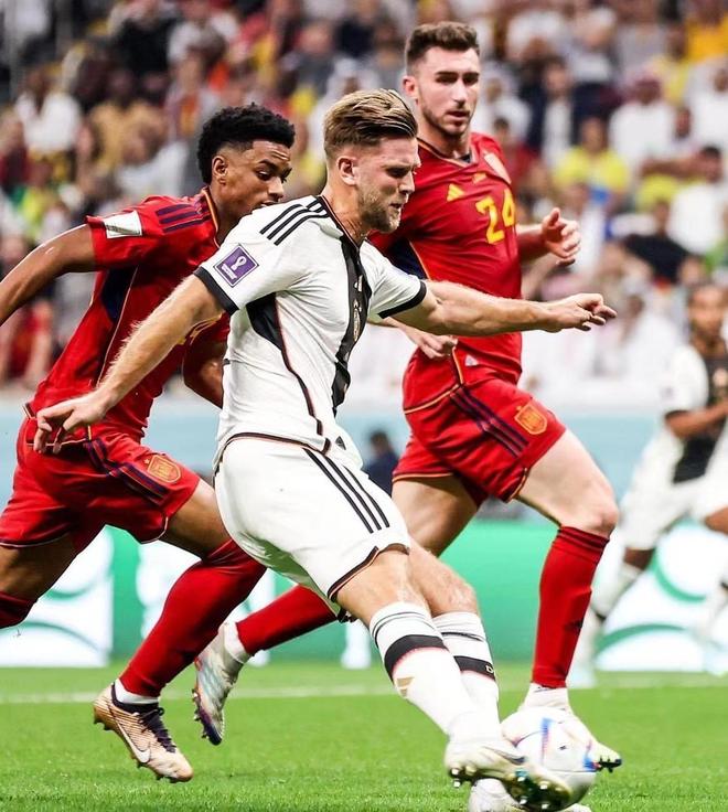 球员把个体 球员把个体