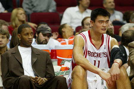 前1秒以黑 前1秒以黑